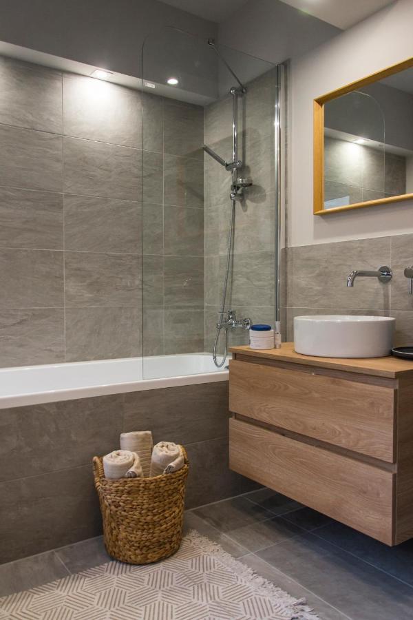 Danubio****2 Bedrooms-Be In The Center Of It All! บูดาเปสต์ ภายนอก รูปภาพ